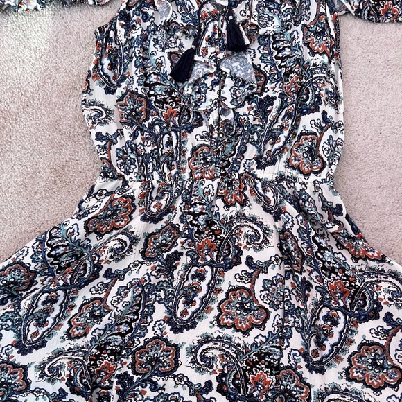 American eagle floral dress - Picture 3 of 4